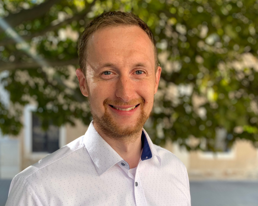 akademia velkych diel, juraj tuleja, kolegium online, online vzdelavacie kurzy, kurz, ucitel