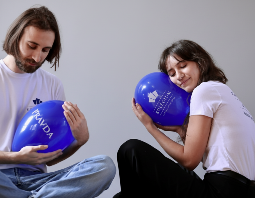 tričko, kolégium, merch, eshop kolégia, kolégium oblečenie