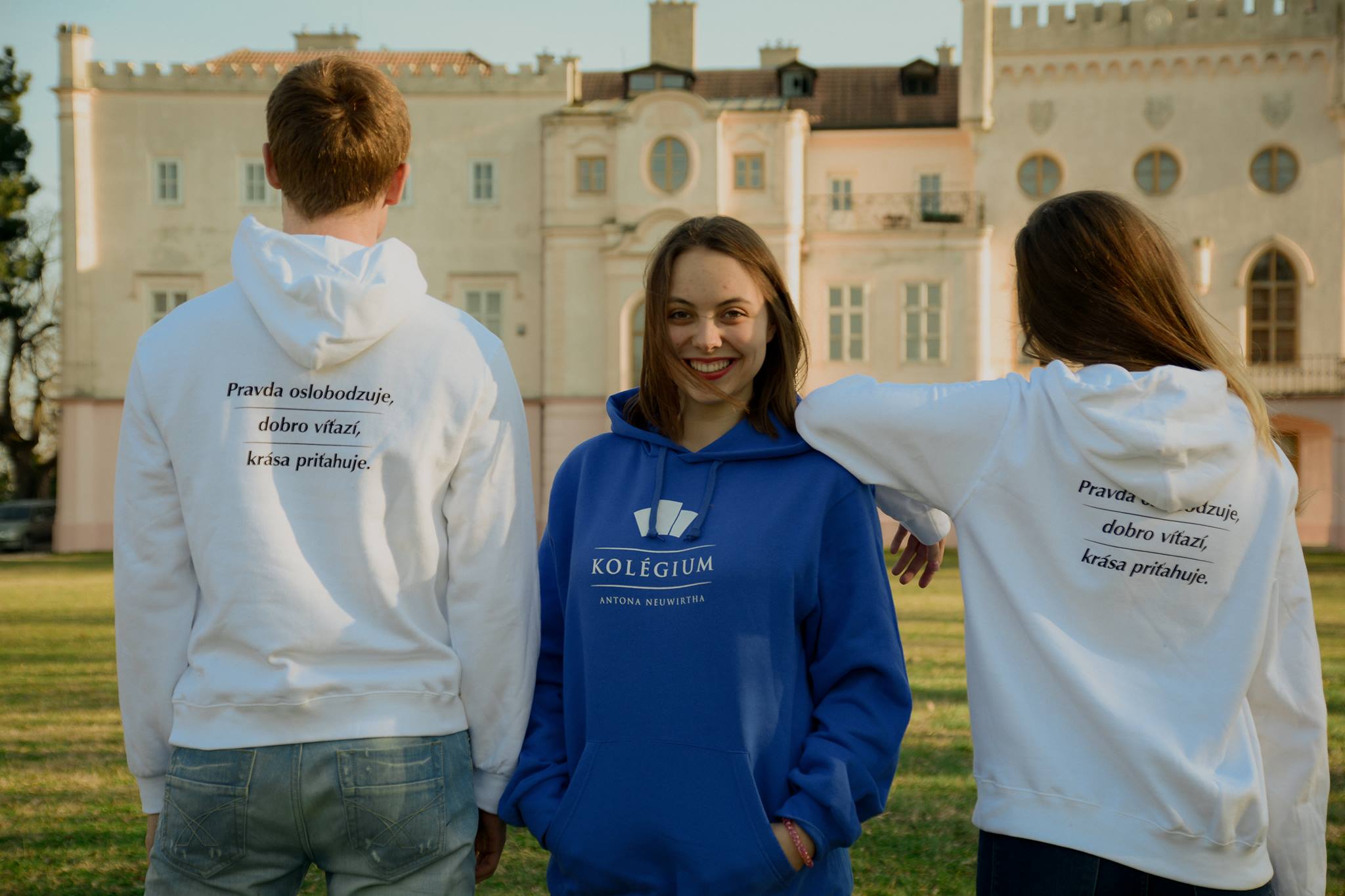 mária varchola, beh za duše, Kolégium Antona Neuwirtha