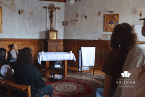 kaplnka, kastiel, univerzitne kolegium, dod, ivanka pri dunaji, den otvorenych dveri, program, vysokoškoláci, maturant, bratislava, studium v bratislave