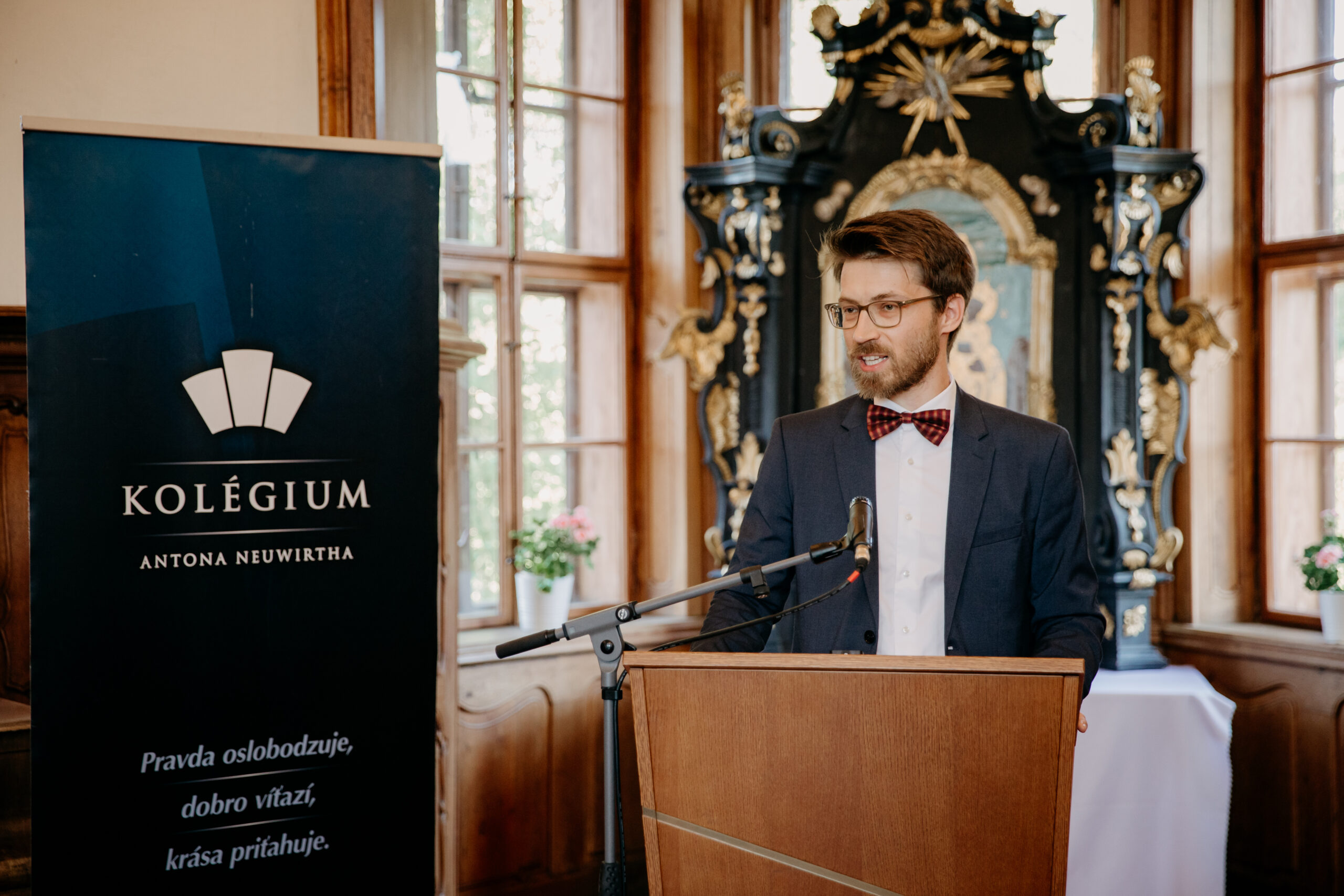 Kolégium Antona Neuwirtha dosiahlo dospelosť. Otvára už osemnásty akademický rok