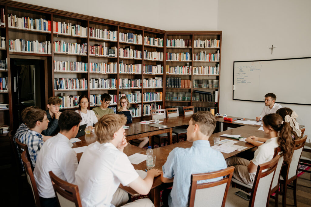 diskusný seminár na Letnej univerzite v Kolégiu Antona Neuwirtha